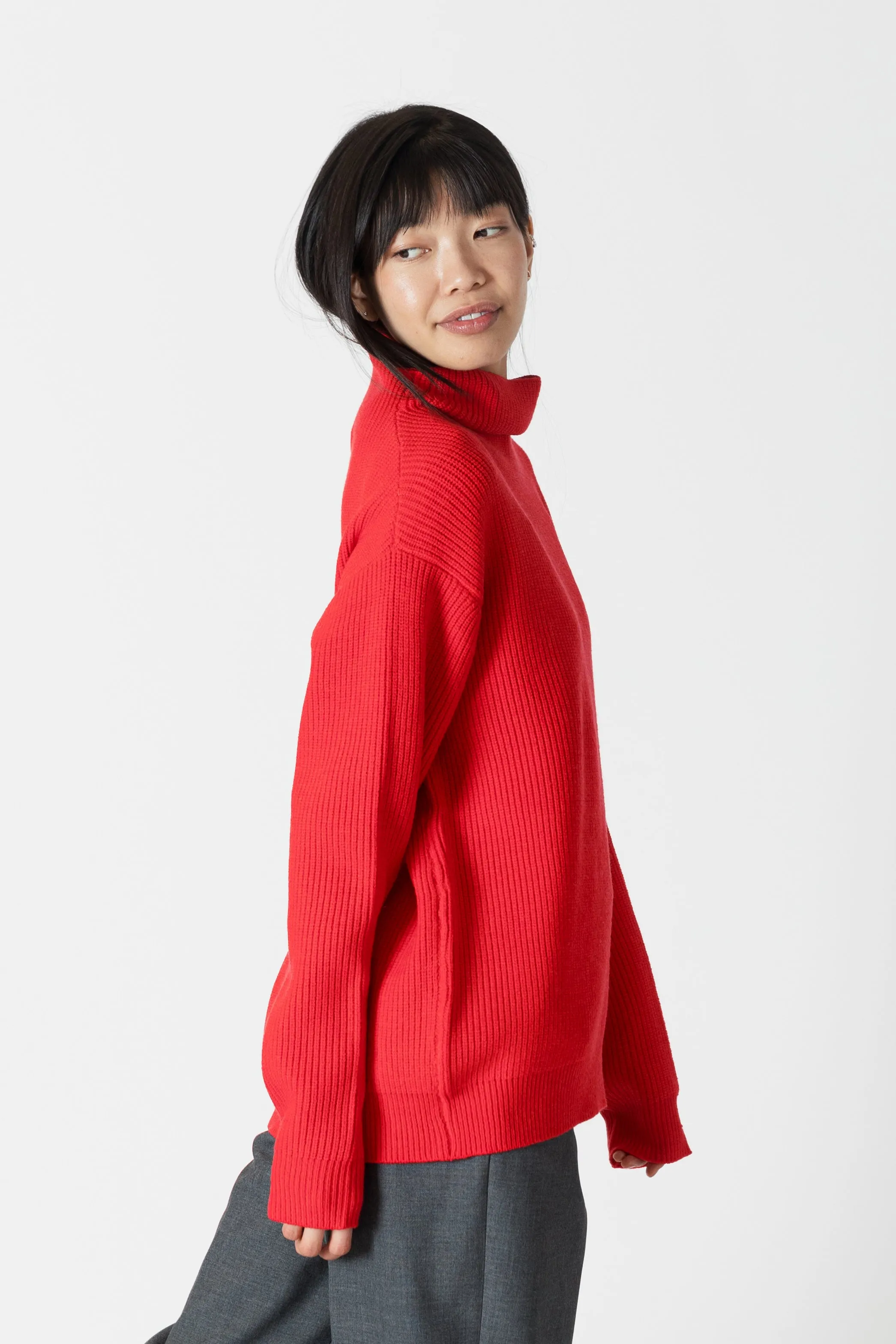 CHADWICK RIBBED MOCKNECK SWEATER - RED