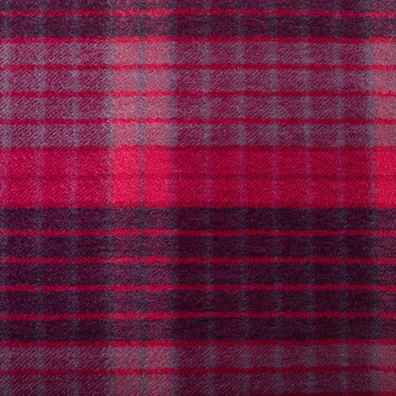 Lyle & Scott 100% Cashmere Scarf  Highlight Chequer - Purple/Blue